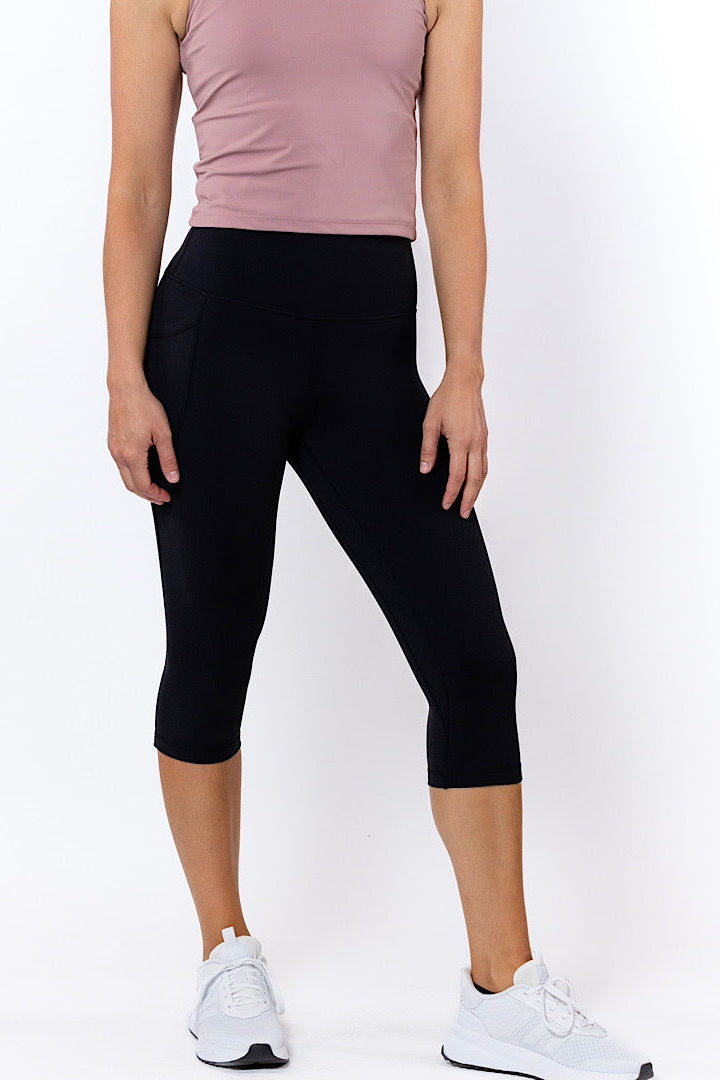 Alexis 3/4 Length High-Waisted Tight - Black