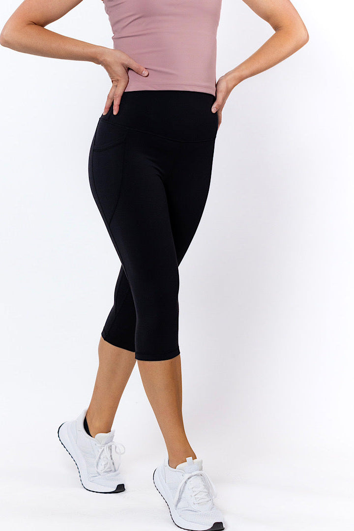 Alexis 3/4 Length High-Waisted Tight - Black